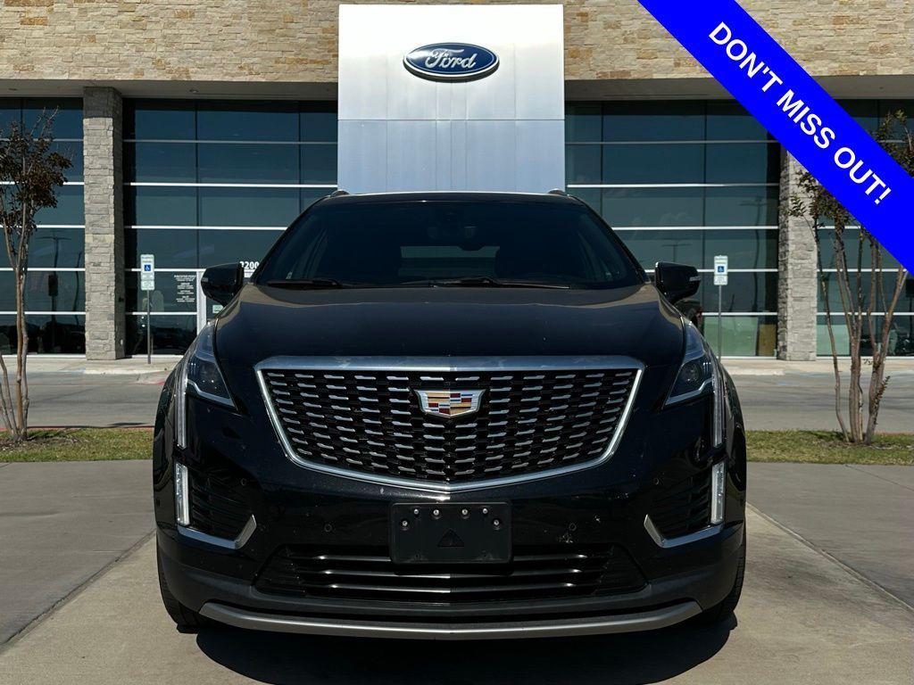 used 2021 Cadillac XT5 car, priced at $25,750