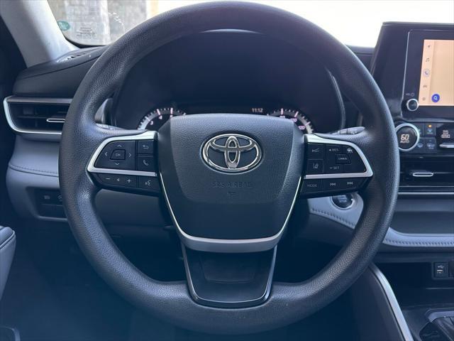 used 2023 Toyota Highlander car, priced at $32,000