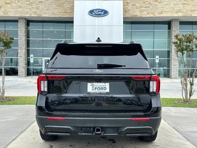 new 2025 Ford Explorer car, priced at $40,988