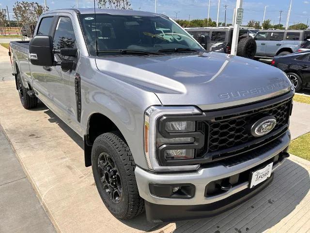 new 2024 Ford F-250 car, priced at $59,530