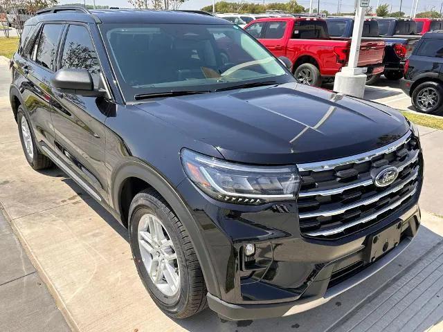 new 2025 Ford Explorer car, priced at $41,620