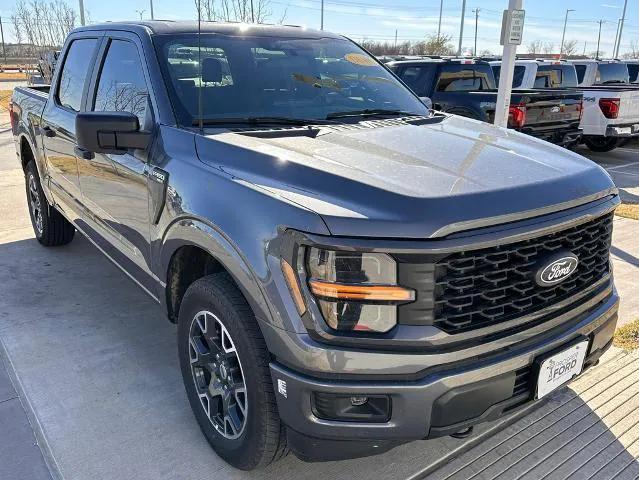 new 2024 Ford F-150 car, priced at $45,770