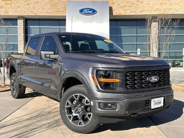 new 2024 Ford F-150 car, priced at $45,770