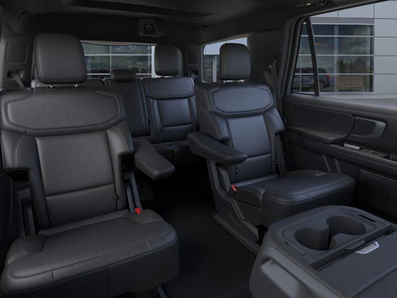 new 2025 Ford Expedition car, priced at $80,030