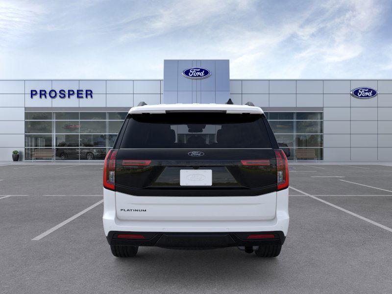 new 2025 Ford Expedition car, priced at $80,030