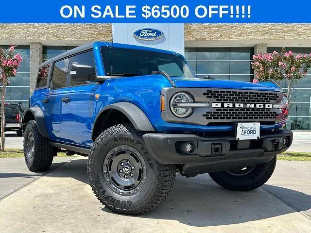 new 2025 Ford Bronco car, priced at $60,690
