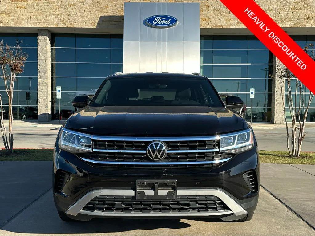 used 2020 Volkswagen Atlas Cross Sport car, priced at $20,995