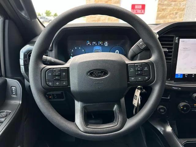 new 2025 Ford F-150 car, priced at $40,780