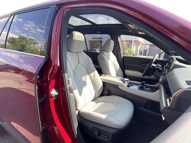new 2025 Toyota Grand Highlander Hybrid car, priced at $61,078