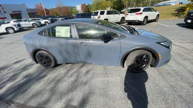 new 2025 Toyota Prius Plug-In Hybrid car, priced at $34,764