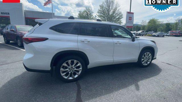 used 2023 Toyota Highlander car, priced at $43,000