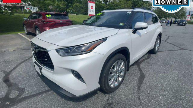 used 2023 Toyota Highlander car, priced at $43,000
