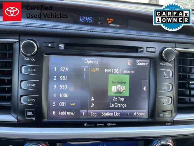 used 2019 Toyota Highlander car, priced at $28,500