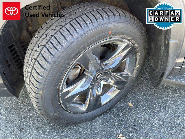 used 2019 Toyota Highlander car, priced at $28,500