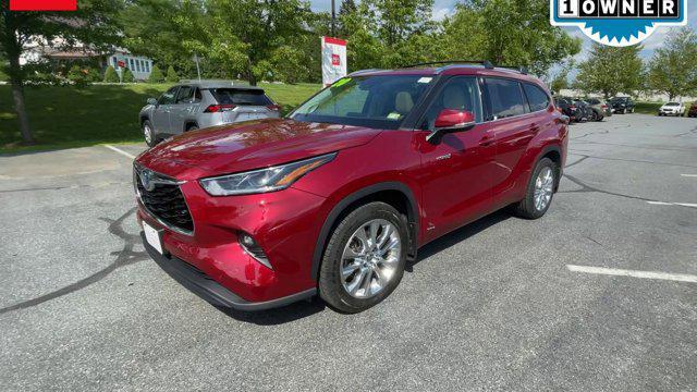 used 2020 Toyota Highlander Hybrid car, priced at $33,500