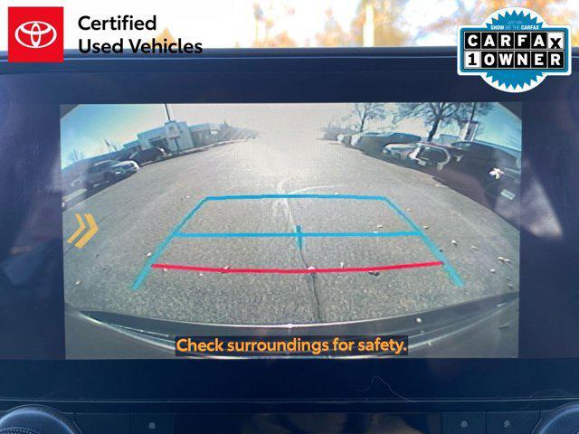 used 2023 Toyota Highlander car, priced at $38,500