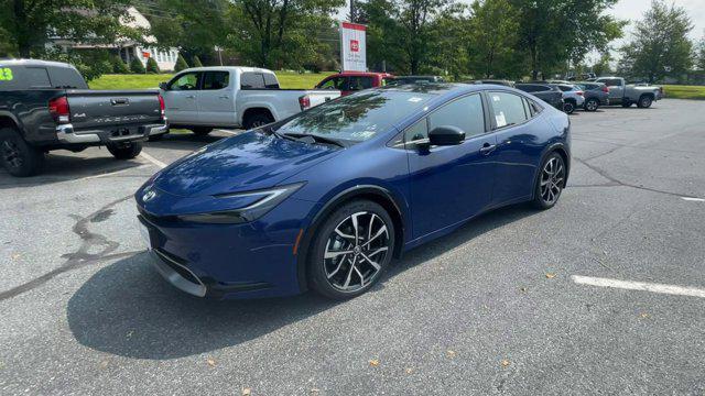 new 2025 Toyota Prius Plug-In Hybrid car, priced at $43,061