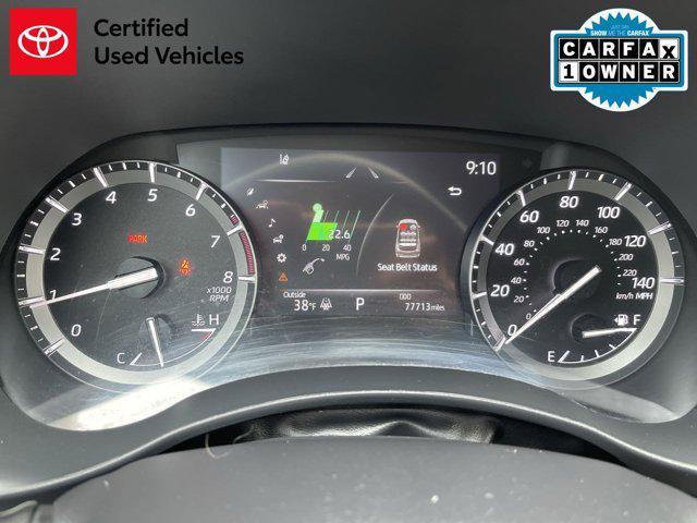 used 2021 Toyota Highlander car, priced at $27,900