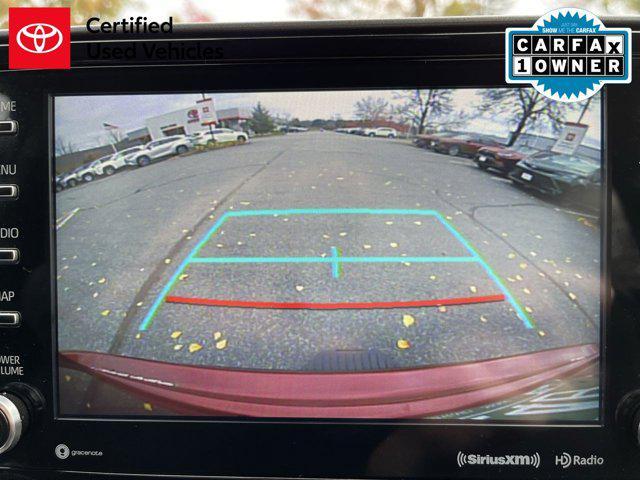 used 2021 Toyota Highlander car, priced at $27,900