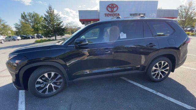 new 2025 Toyota Grand Highlander Hybrid car, priced at $60,038