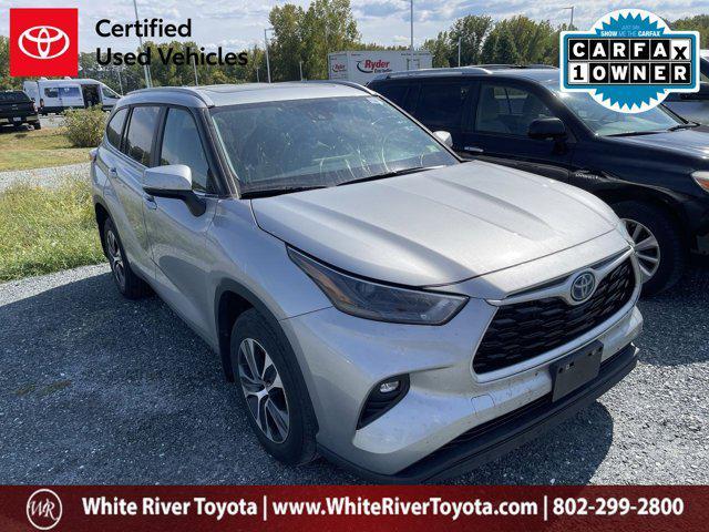 used 2023 Toyota Highlander Hybrid car, priced at $41,900