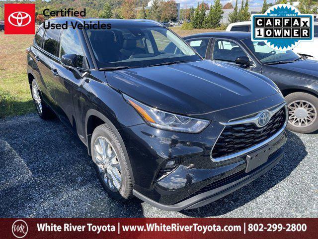 used 2023 Toyota Highlander Hybrid car, priced at $44,000