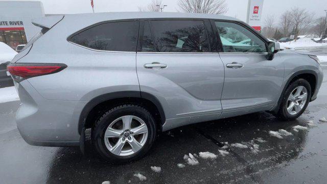 used 2022 Toyota Highlander car, priced at $30,000