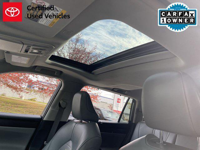 used 2023 Toyota Highlander car, priced at $36,900
