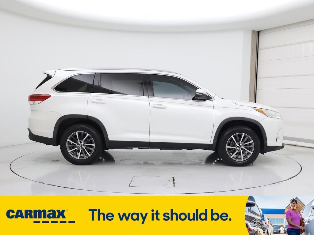 used 2019 Toyota Highlander car, priced at $28,998
