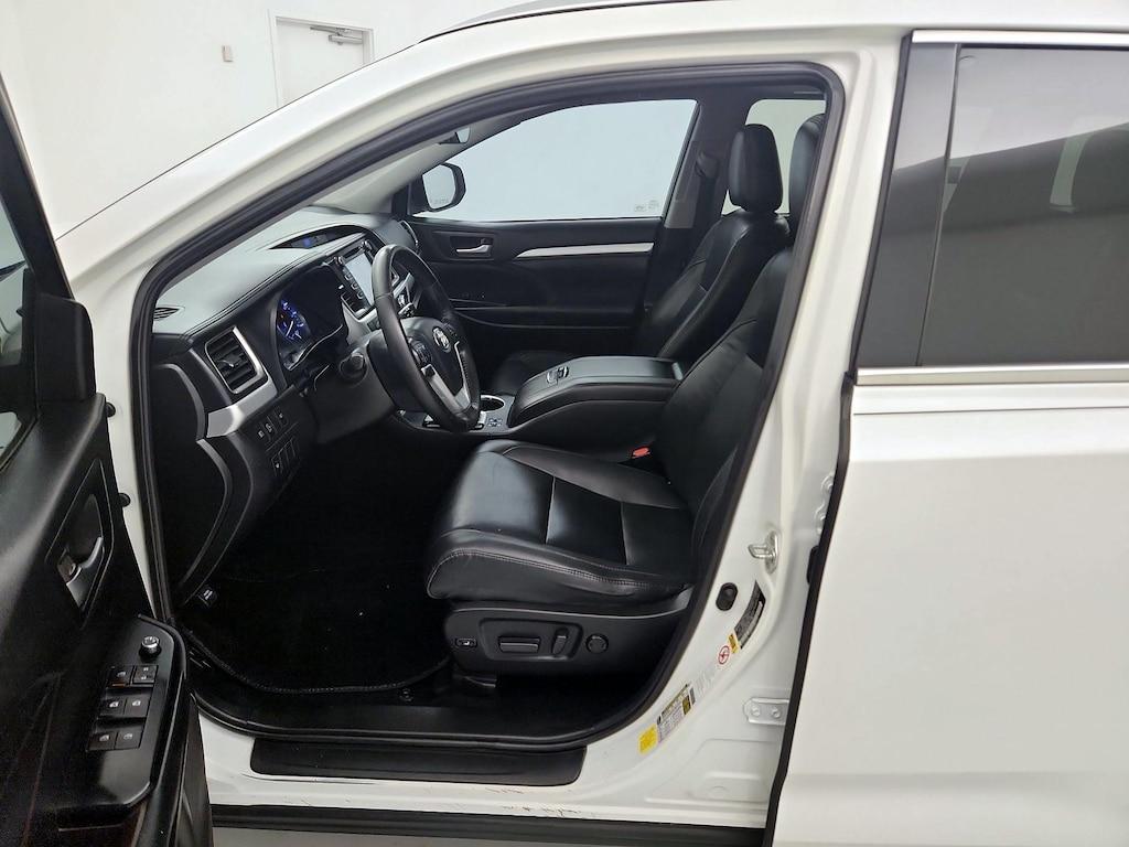 used 2019 Toyota Highlander car, priced at $28,998