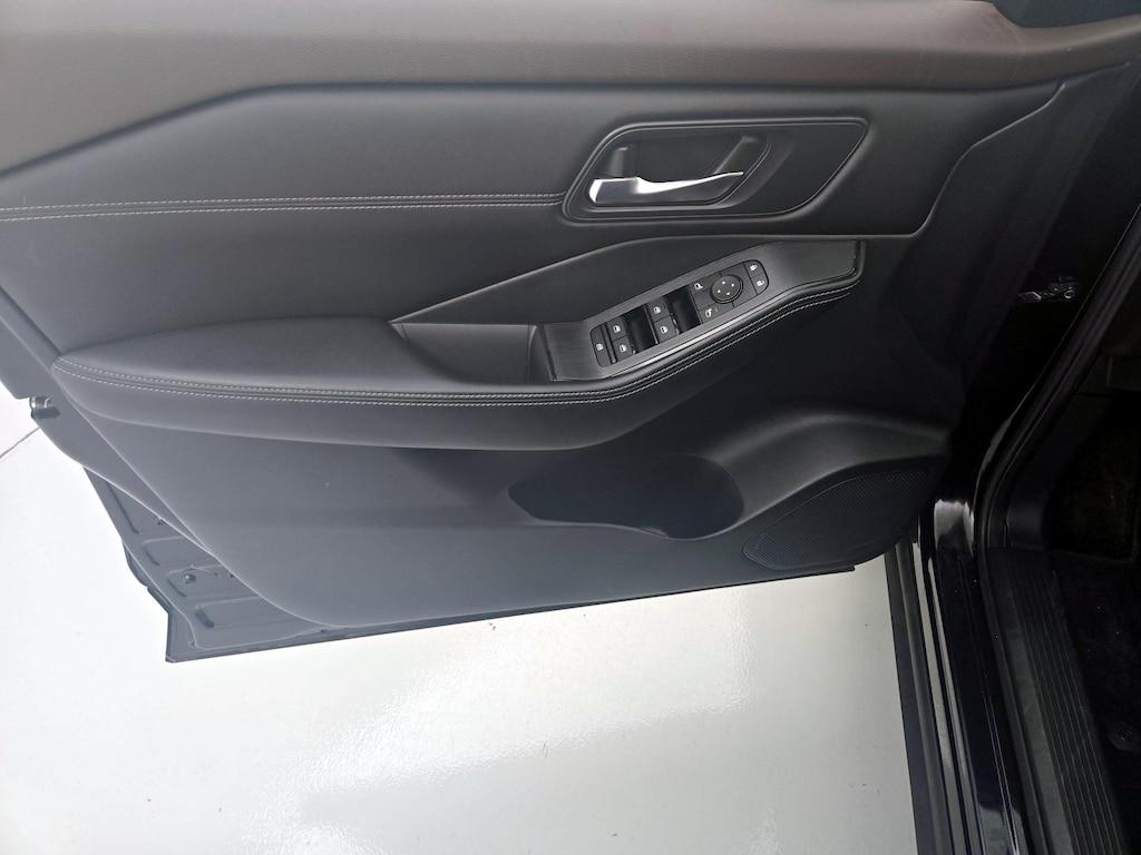used 2023 Nissan Rogue car, priced at $24,998