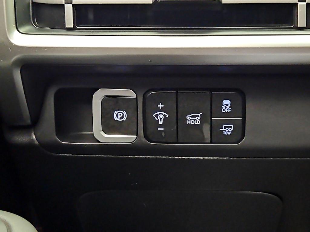 used 2024 Hyundai Santa Fe car, priced at $36,998
