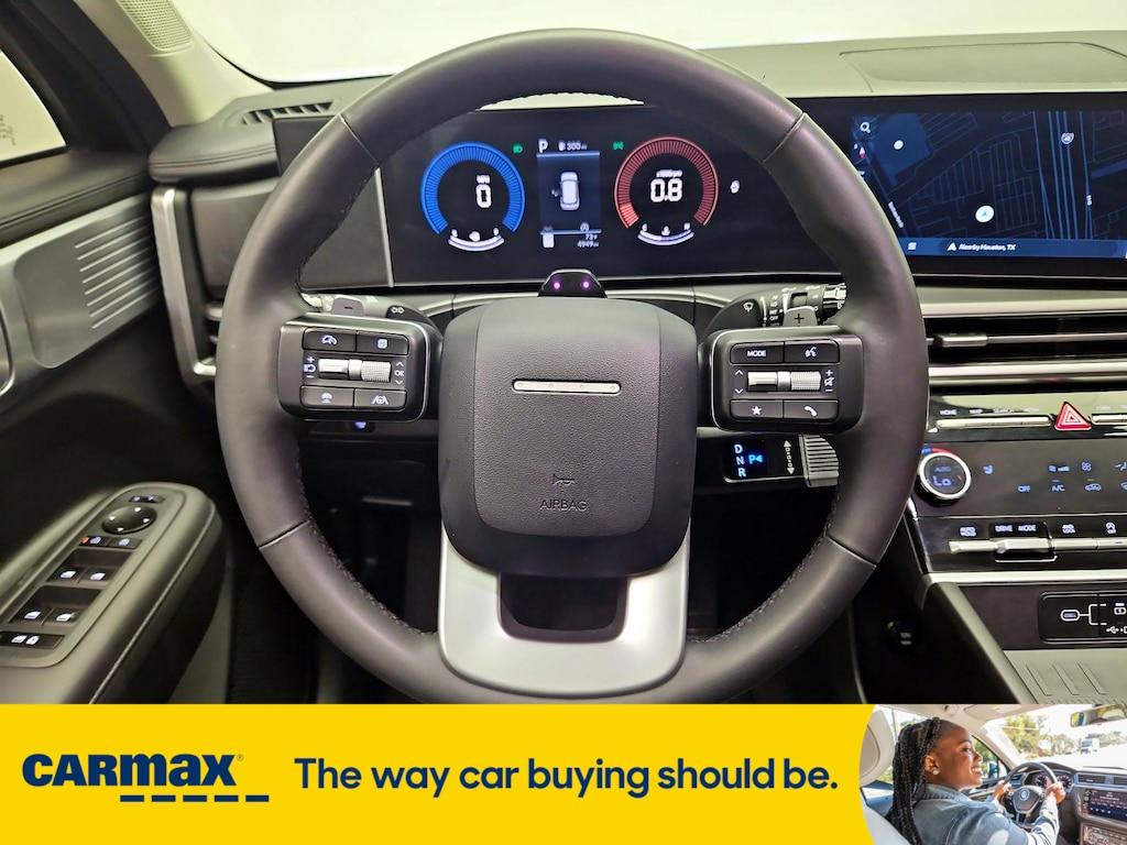 used 2024 Hyundai Santa Fe car, priced at $36,998