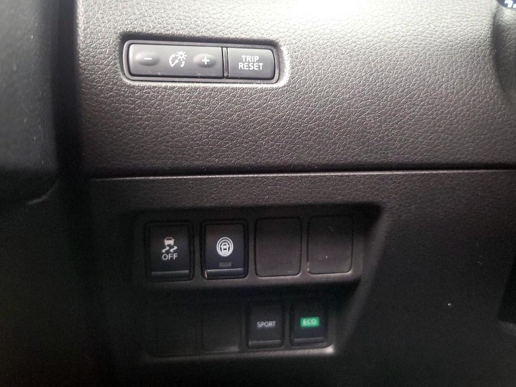 used 2022 Nissan Rogue Sport car, priced at $18,998