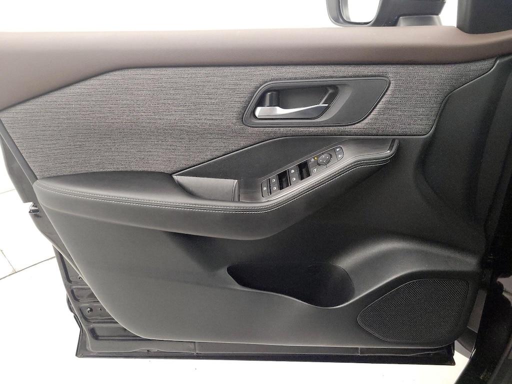 used 2021 Nissan Rogue car, priced at $23,998