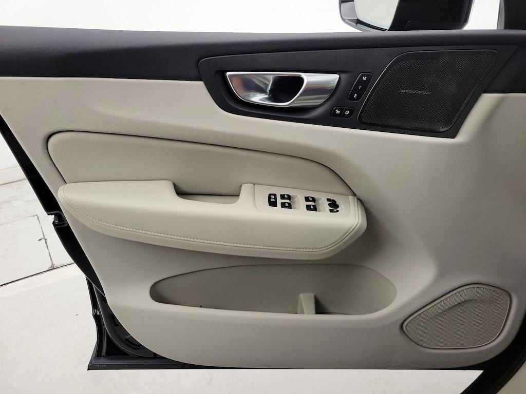 used 2025 Volvo XC60 Plug-In Hybrid car, priced at $58,998