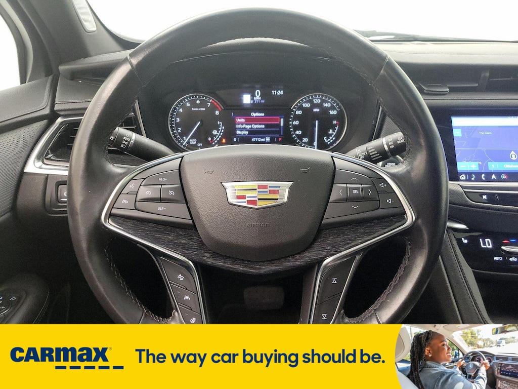 used 2023 Cadillac XT5 car, priced at $30,998