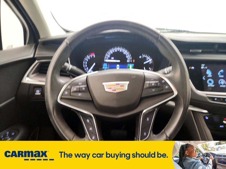 used 2018 Cadillac XT5 car, priced at $23,998