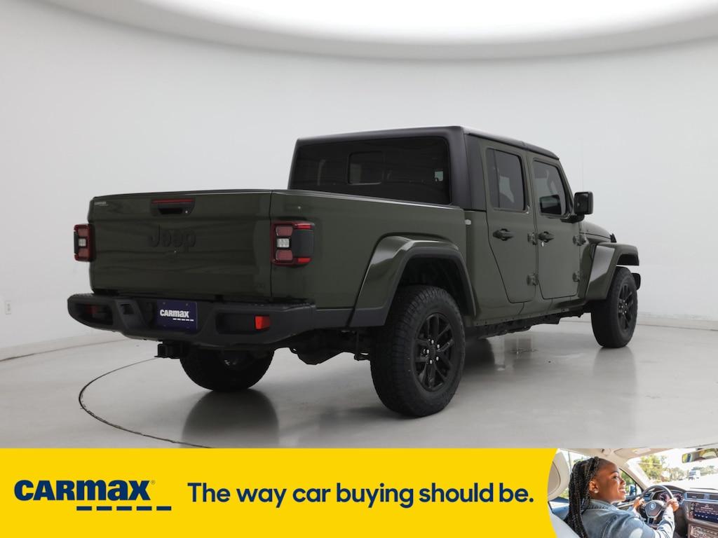 used 2021 Jeep Gladiator car, priced at $32,998
