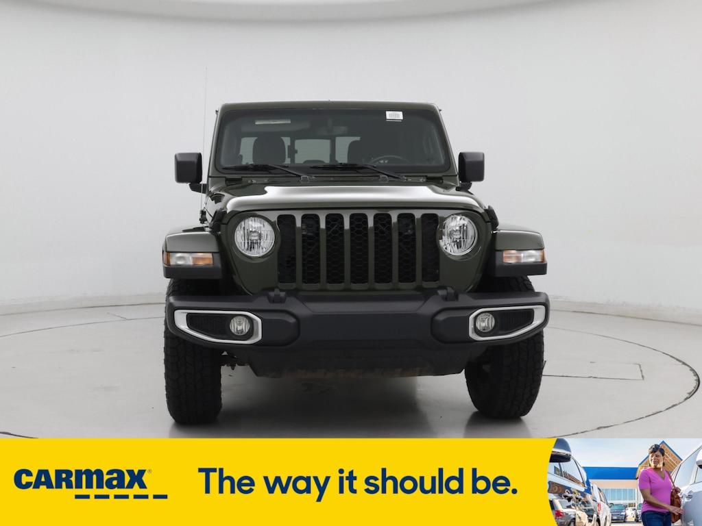 used 2021 Jeep Gladiator car, priced at $32,998
