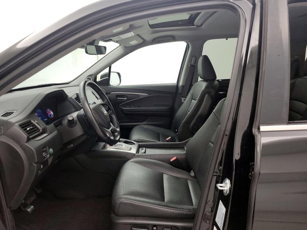 used 2021 Honda Pilot car, priced at $29,998