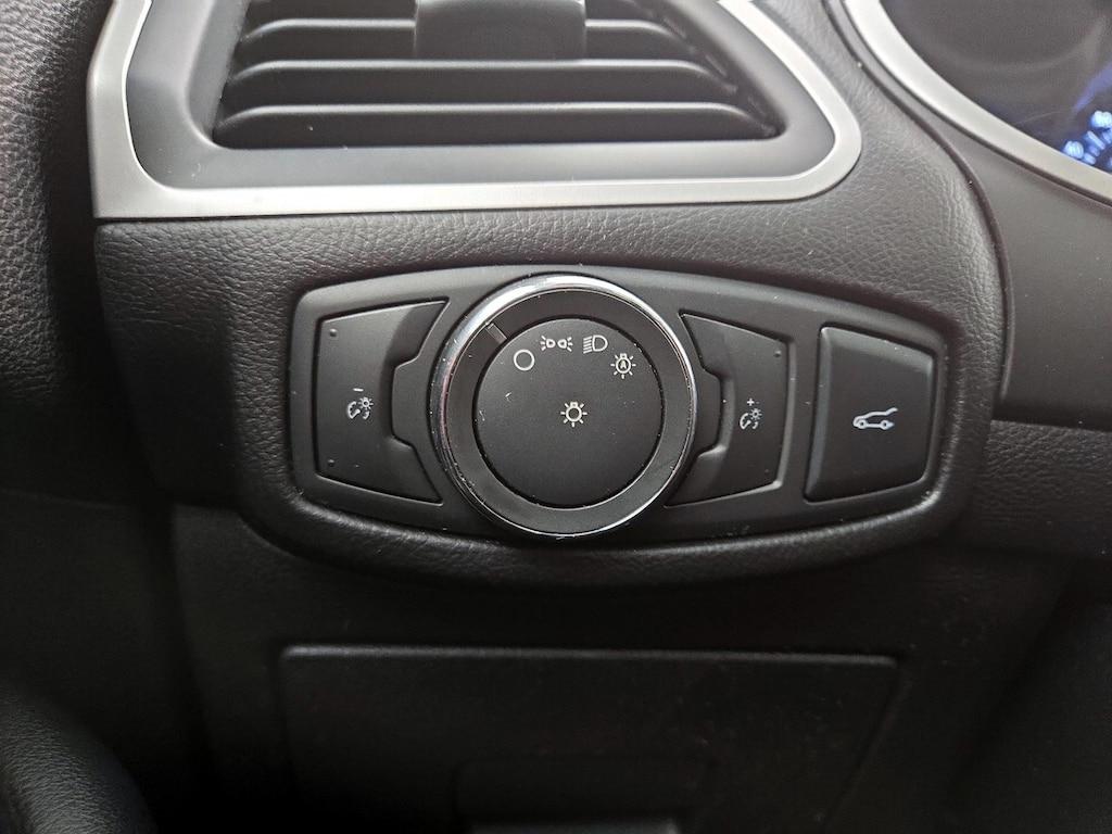 used 2015 Ford Edge car, priced at $15,998