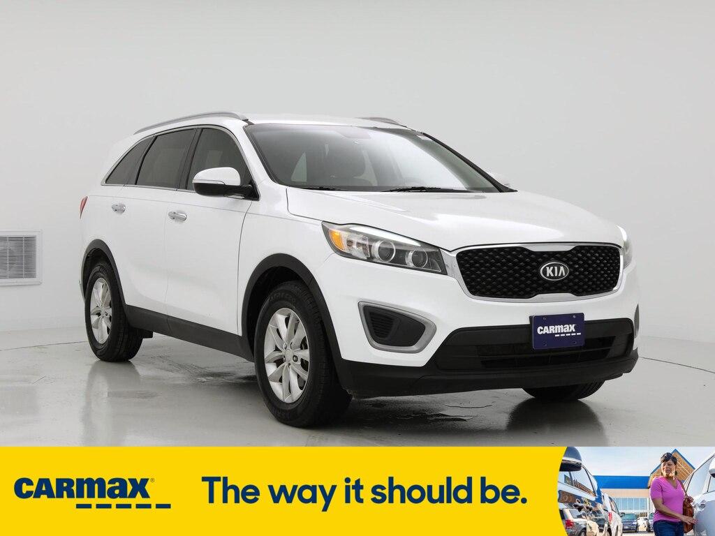 used 2016 Kia Sorento car, priced at $13,998