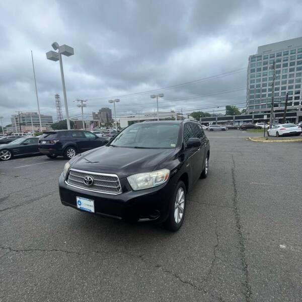 used 2008 Toyota Highlander Hybrid car, priced at $6,999