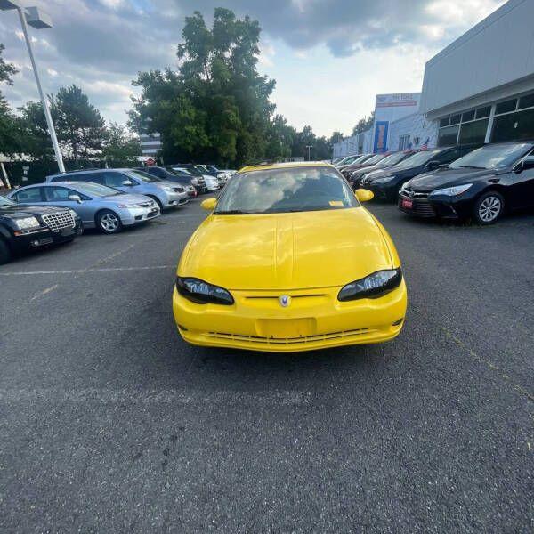 used 2002 Chevrolet Monte Carlo car, priced at $6,500