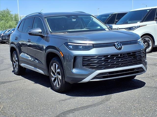 new 2025 Volkswagen Tiguan car, priced at $30,220