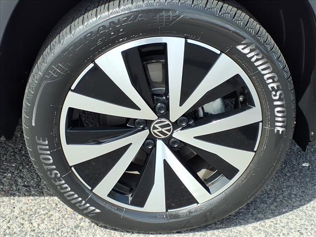 used 2022 Volkswagen Taos car, priced at $19,498