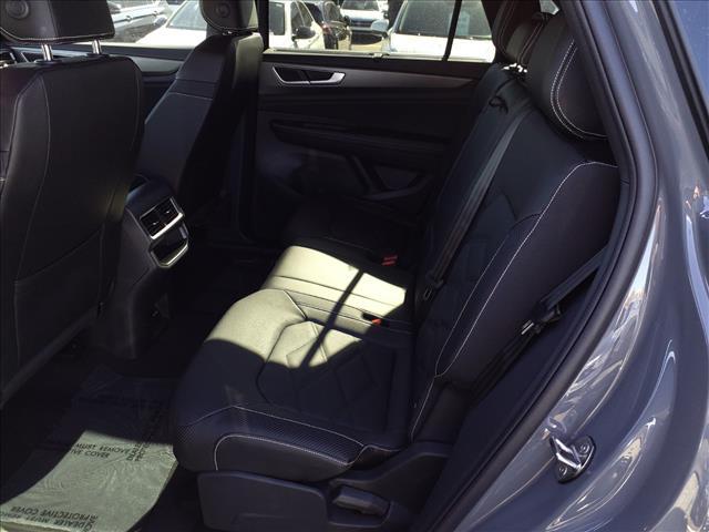 new 2026 Volkswagen Atlas Cross Sport car, priced at $44,817