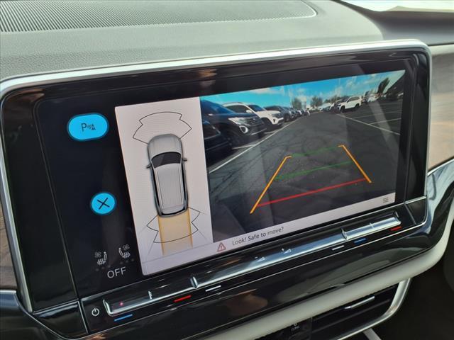 new 2026 Volkswagen Atlas car, priced at $46,058