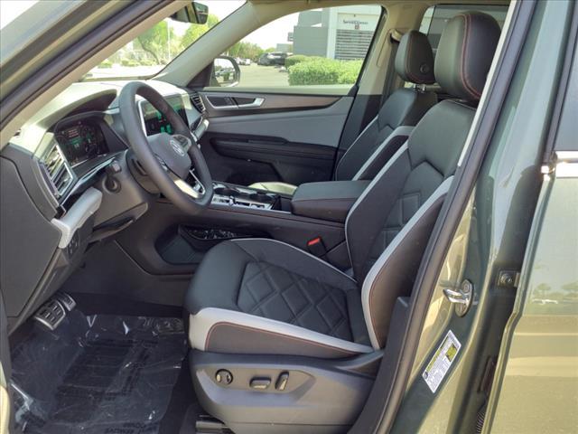 new 2025 Volkswagen Atlas car, priced at $47,454